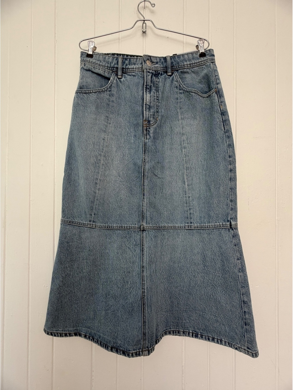 We The Free Women's Denim Midi Skirt Size 32 Light Wash Blue